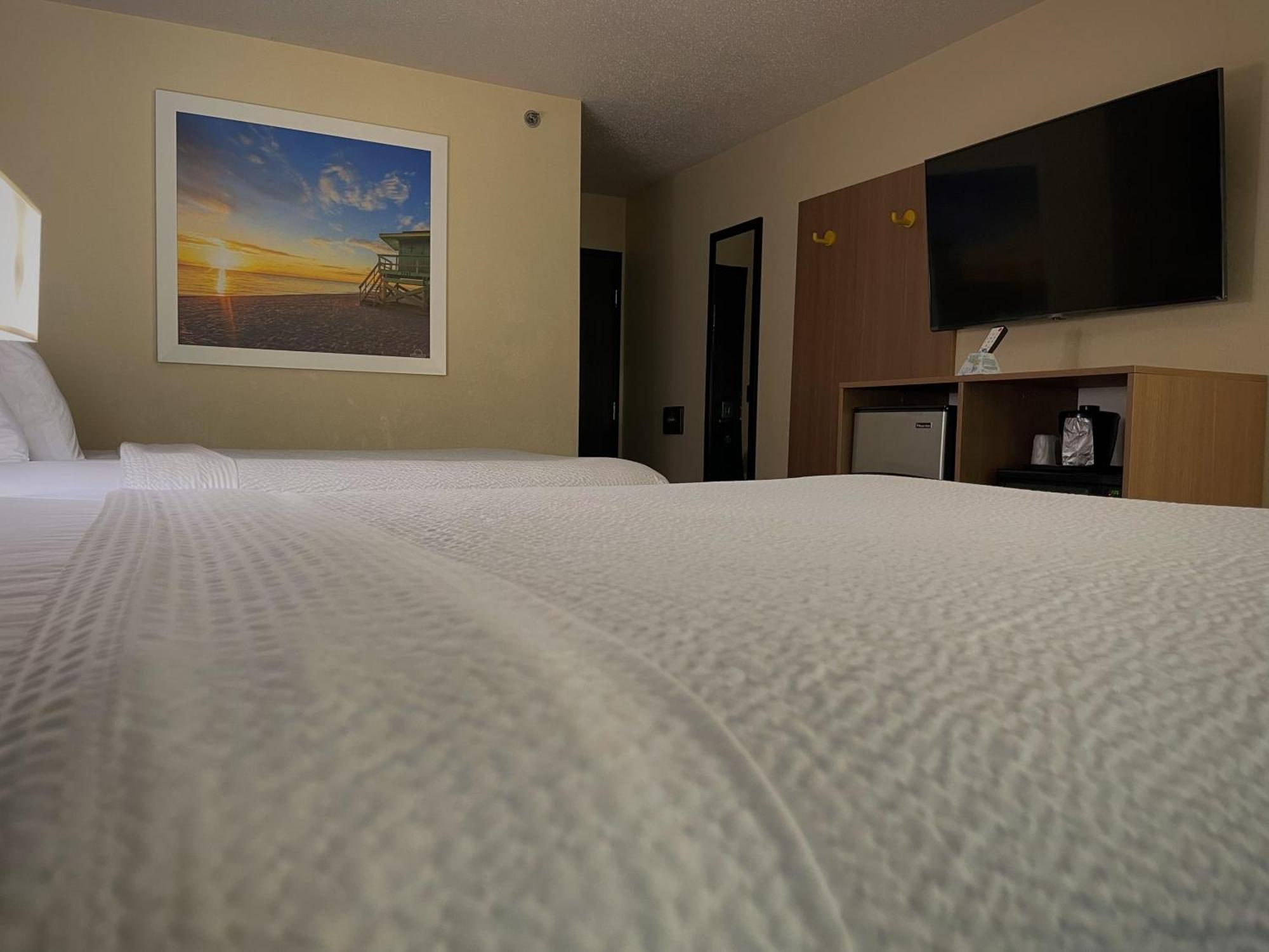 Days Inn & Suites By Wyndham Kaukauna Wi Eksteriør bilde